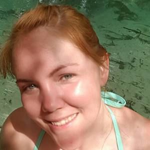 Meet your Posher, Leigh